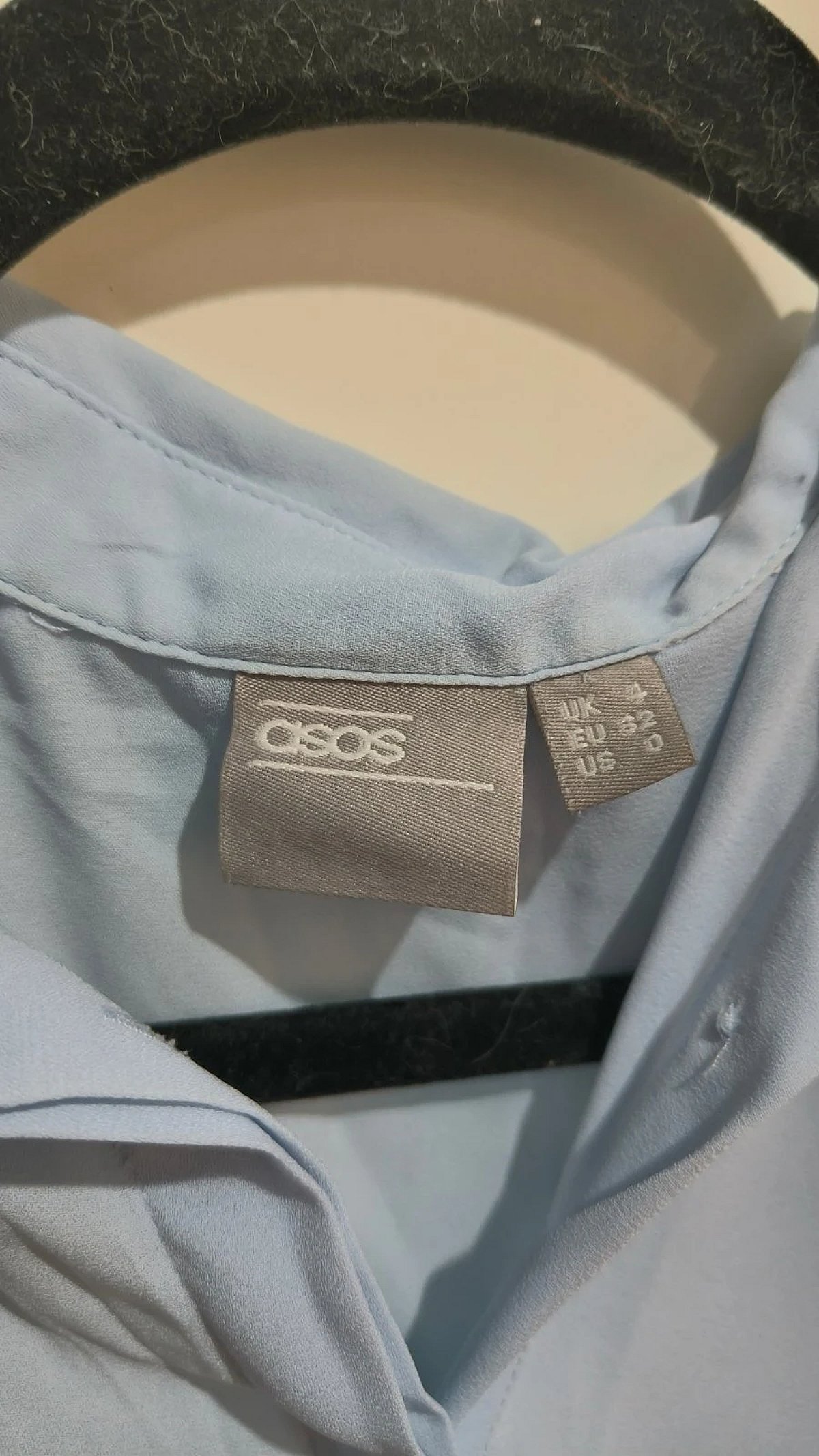 Light blue button-down shirt, photo 2