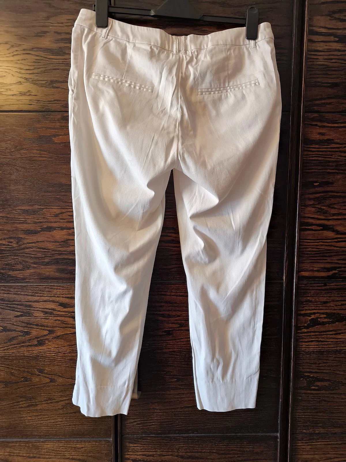 Pantalones blancos clásicos de H&M, foto 2