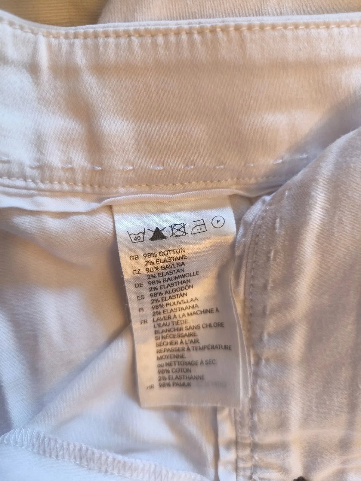 Pantalones blancos clásicos de H&M, foto 4