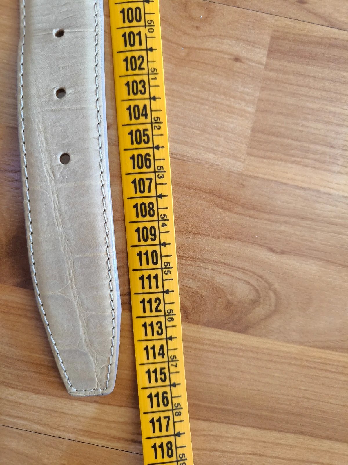 Cream crocodile-effect leather belt, photo 3