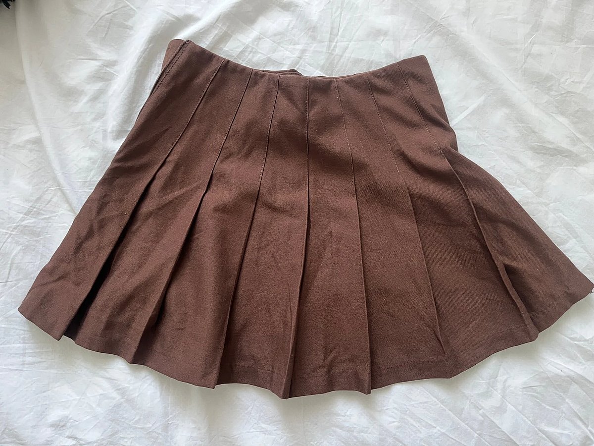 Brown pleated mini skirt - photo 2