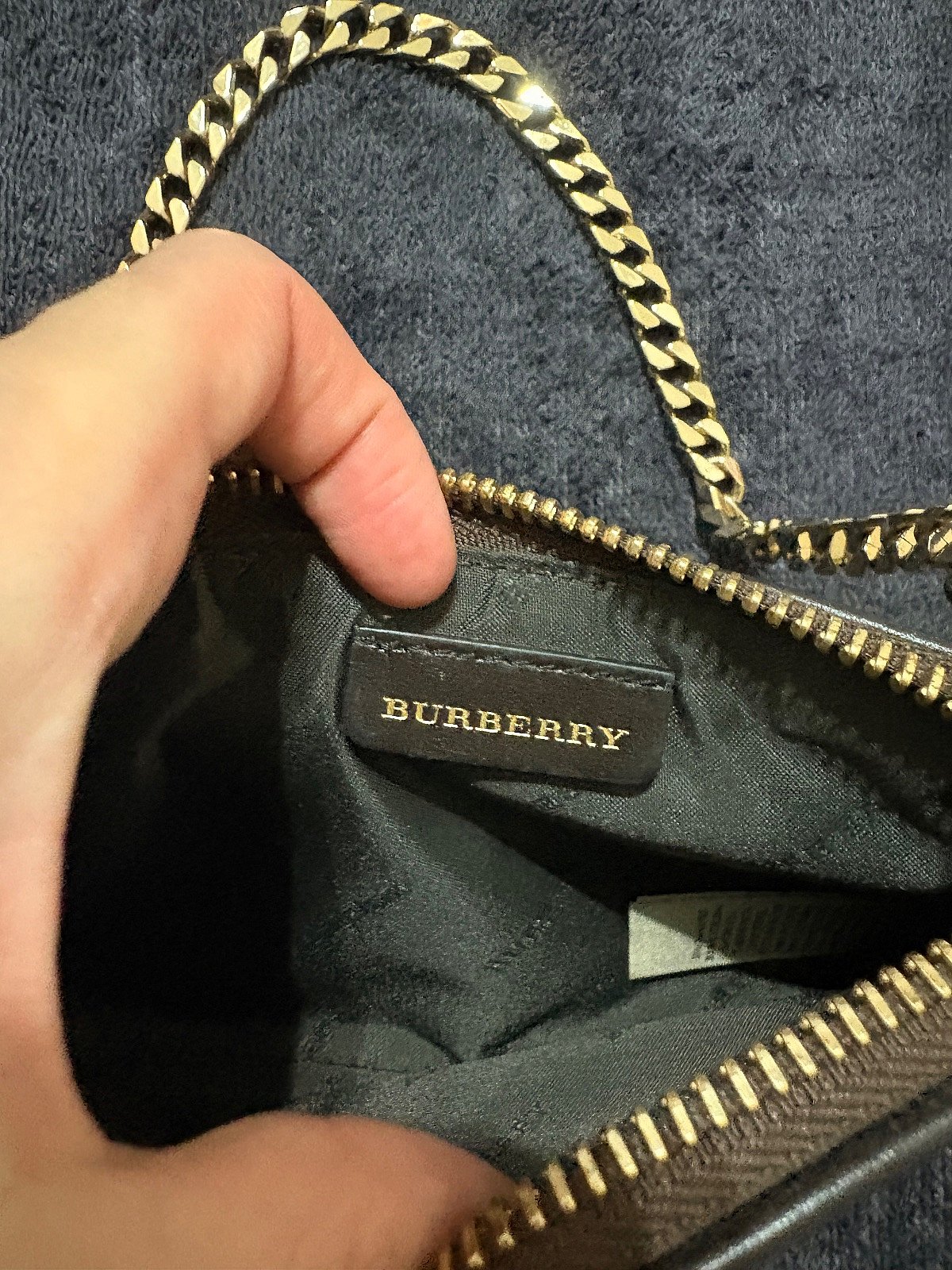 Burberry Check Print Chain Pouch, photo 2