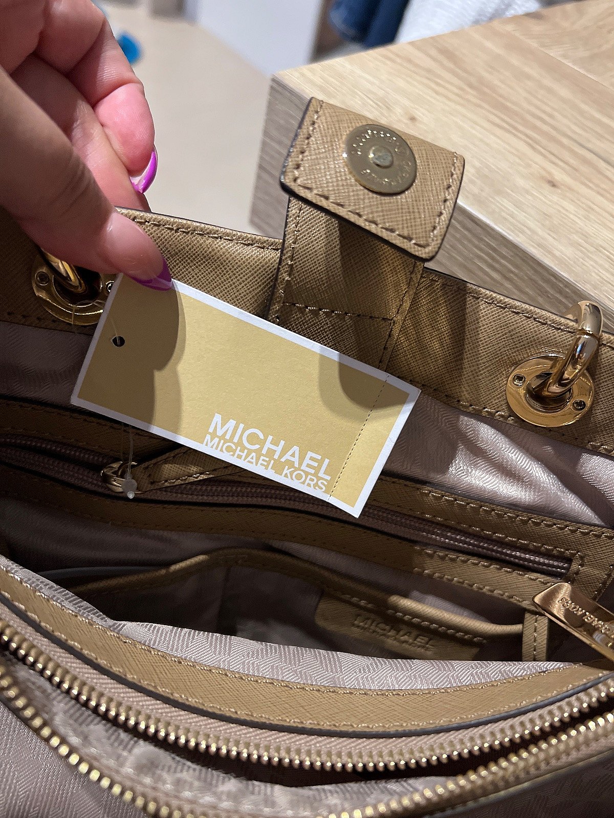 Michael Kors Tan Tote Bag, photo 6