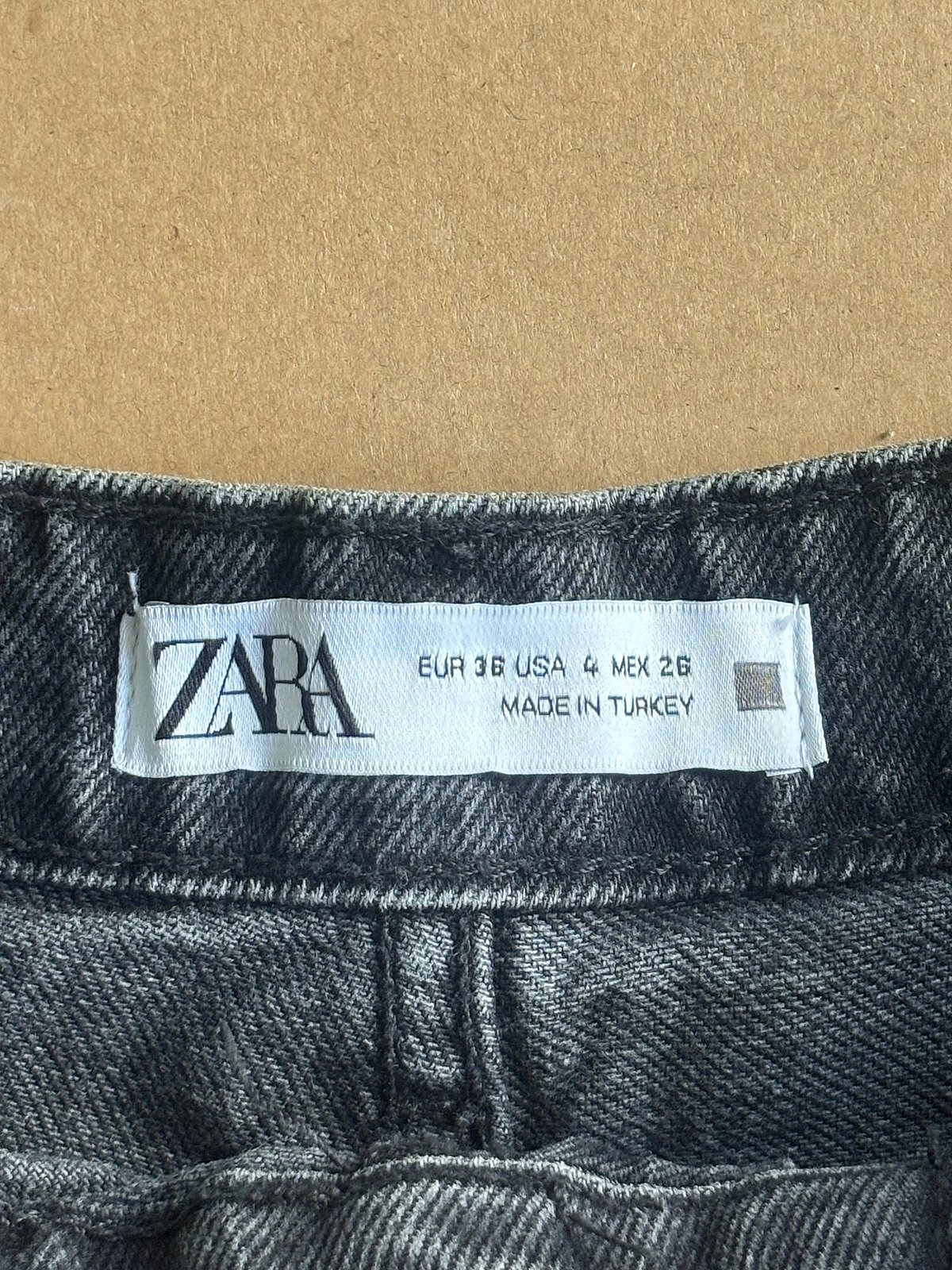 Zara black denim raw-hem shorts, photo 3