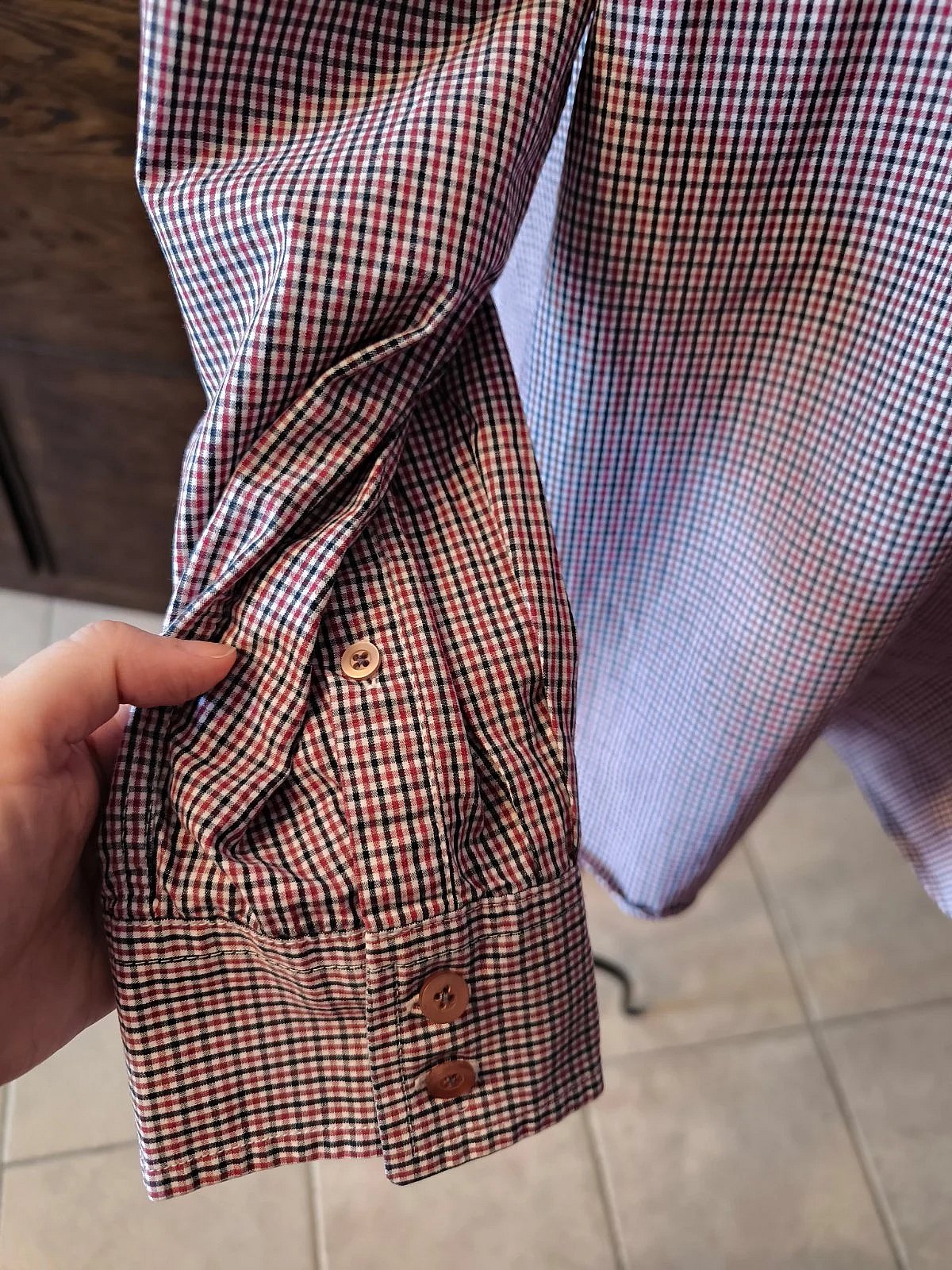 Button-down checked long-sleeve shirt, photo 3