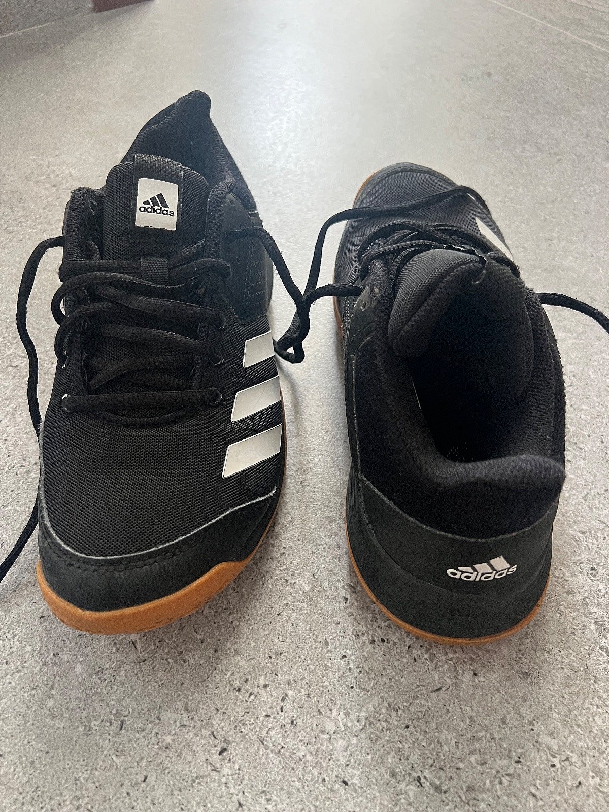 Adidas black indoor trainers, photo 3