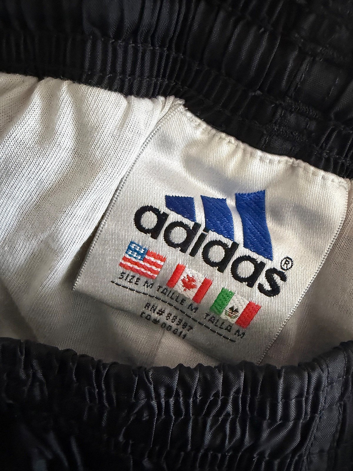 Adidas black track trousers, photo 5