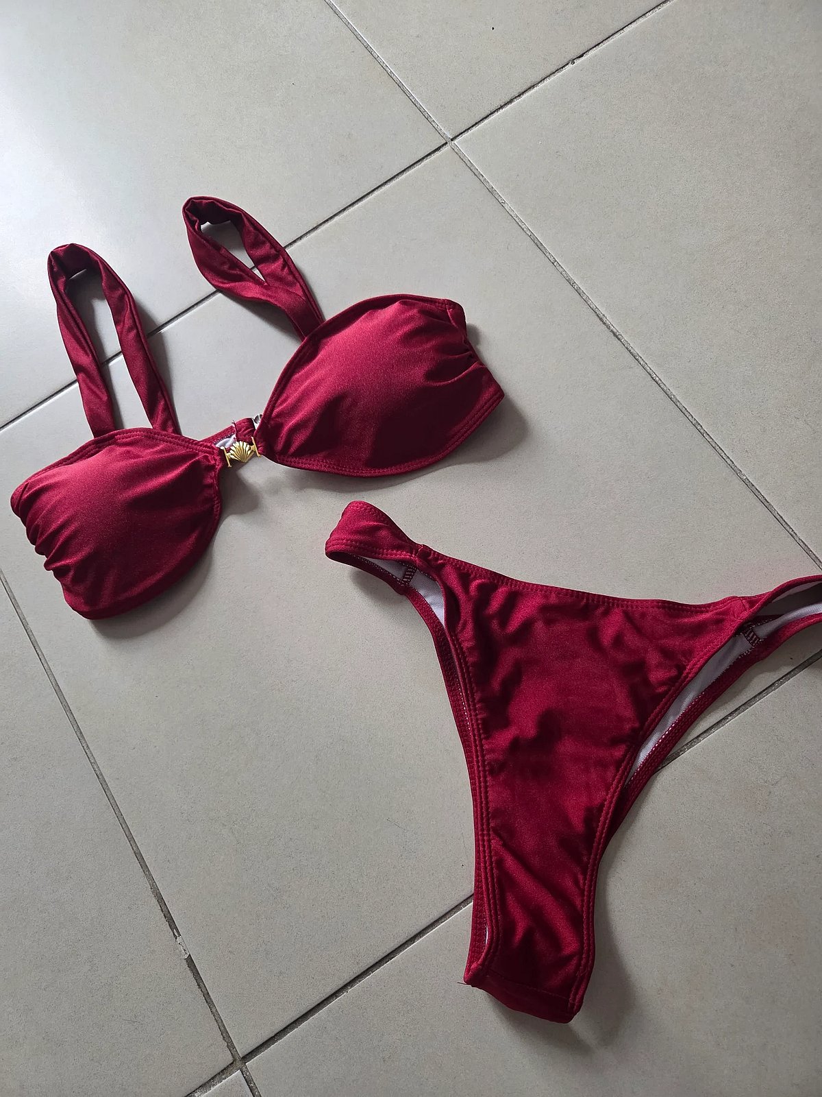 Burgundy Bikini Set with Shell Detail, photo 2