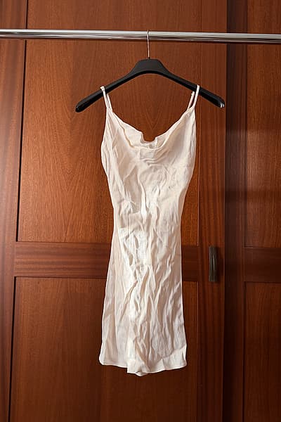 Bershka White Silk Dress — pre-loved on Thrifted.mt