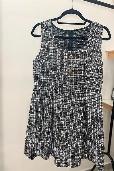Tweed Buttoned Dress — pre-loved on Thrifted.mt