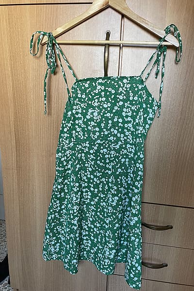 Shein dress — pre-loved on Thrifted.mt