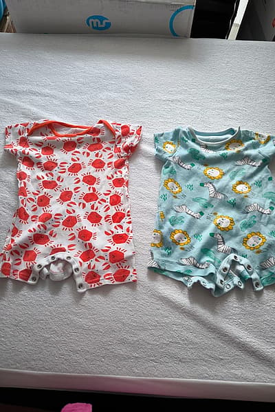 Baby boys printed rompers set by Mothercare — pre-loved on Thrifted.mt