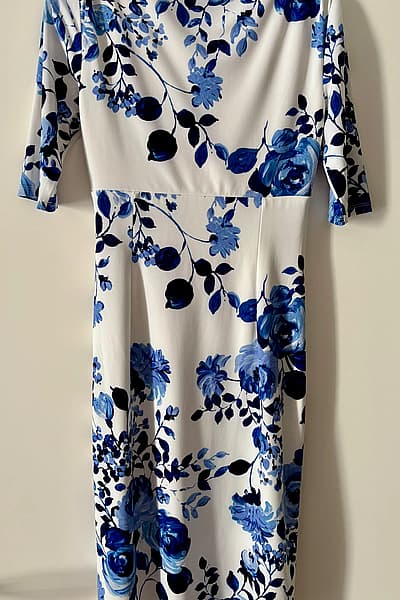 Ralph Lauren Floral Ruched Midi Dress by Ralph Lauren — pre-loved on Thrifted.mt