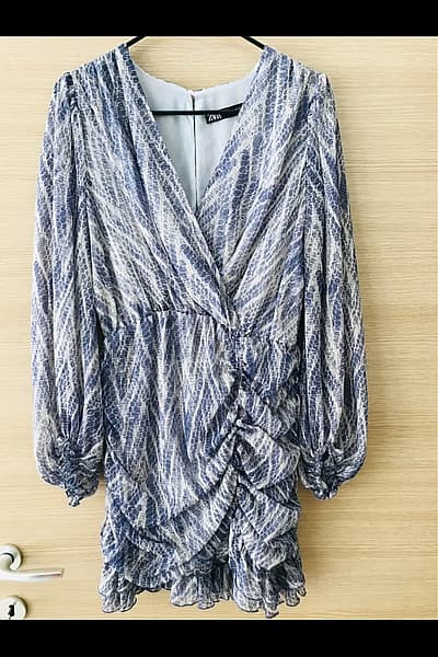 Zara Ruched Printed Mini Dress by Zara — pre-loved on Thrifted.mt