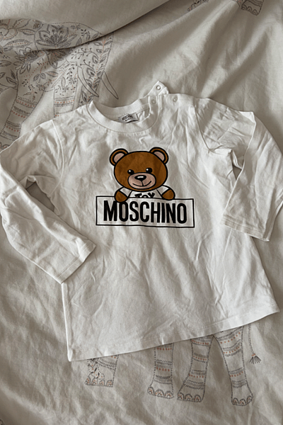 Baby Moschino Bear Top by Moschino — pre-loved on Thrifted.mt