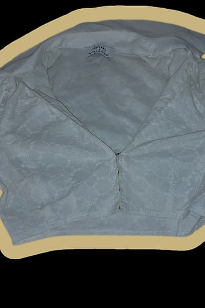 100% Cotton - Labelrail x Sophia Hadjipanteli White Pleated Statement Crop Top - S (Never Worn) by Labelrail — pre-loved on Thrifted.mt
