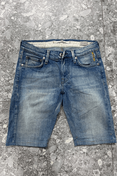 Meltin'Pot Denim Jean Shorts by Meltin'Pot — pre-loved on Thrifted.mt