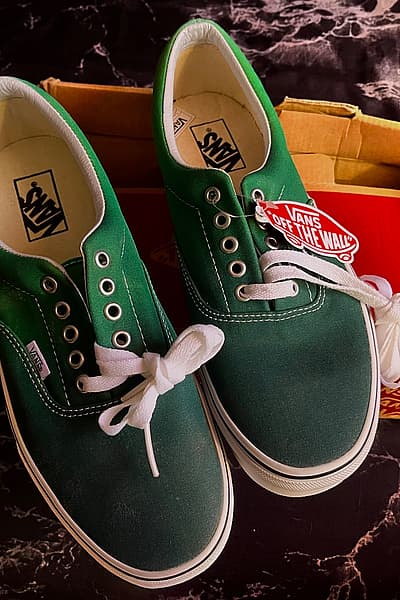 Dark green gradient vans by Vans — pre-loved on Thrifted.mt