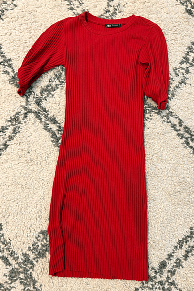 Red Ribbed Crew Neck Dress by ZARA — pre-loved on Thrifted.mt