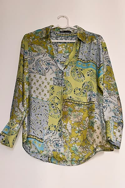 Zara Floral Paisley Print Blouse by Zara — pre-loved on Thrifted.mt