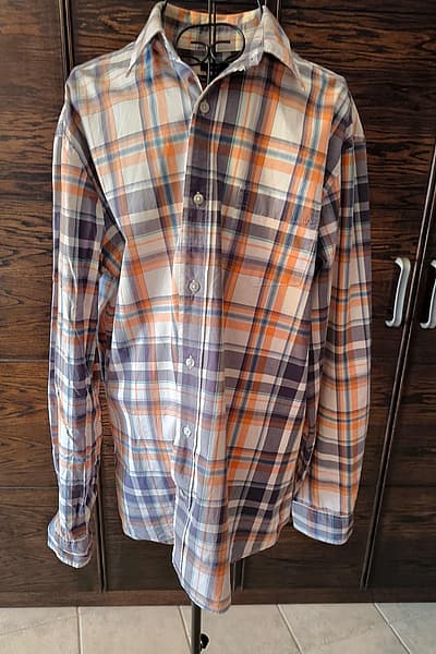 Classic Plaid Checkered Shirt by GAP — pre-loved on Thrifted.mt