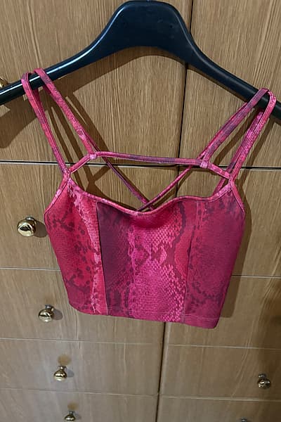 Pink Snakeskin Print Crop Top — pre-loved on Thrifted.mt