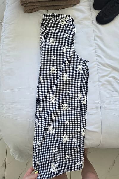 ZARA gingham floral embroidered trousers by Zara — pre-loved on Thrifted.mt