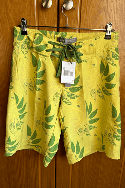 Nike ACG Leaf Pattern Shorts by Nike ACG — pre-loved on Thrifted.mt