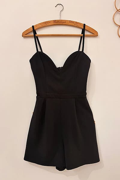 Black jumpsuit V-Neck - Bershka — pre-loved on Thrifted.mt