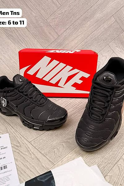 Nike Air Max Plus Trainers by Nike — pre-loved on Thrifted.mt