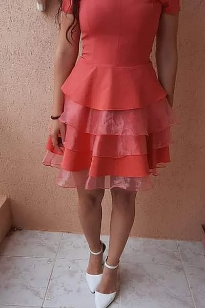 Chic Tiered Ruffle Mini Dress — pre-loved on Thrifted.mt