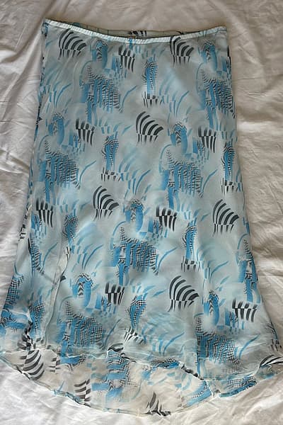 Lapis Skirt Y2K by Lapis — pre-loved on Thrifted.mt