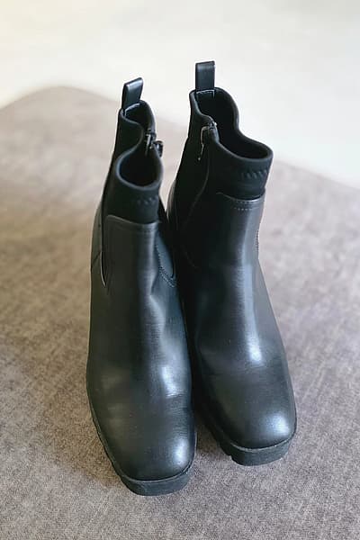 ALDO Black Heeled Ankle Boots by ALDO — pre-loved on Thrifted.mt