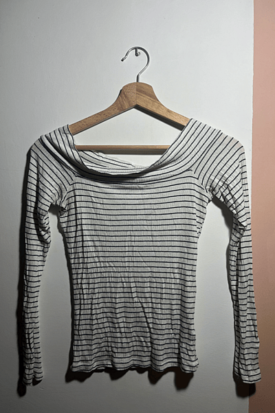 Striped Off the Shoulder Top by Miss Selfridge — pre-loved on Thrifted.mt