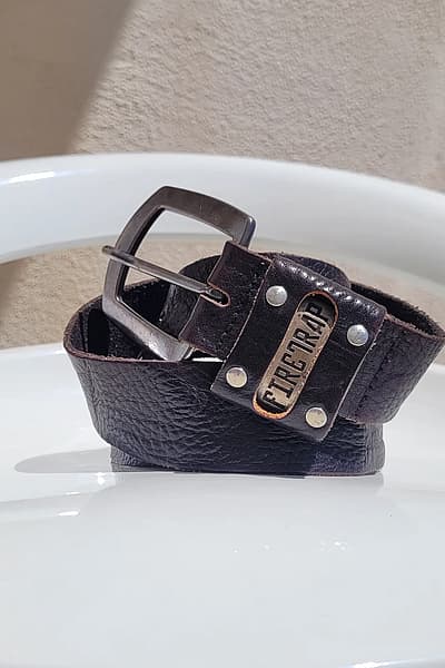 Brown Leather Belt — pre-loved on Thrifted.mt