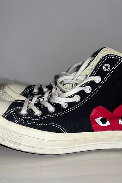Comme des Garçons Play Converse by Comme des Garçons — pre-loved on Thrifted.mt