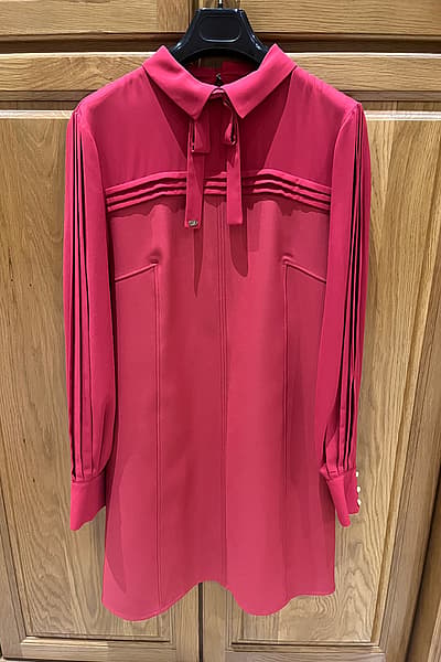 Maroon Pink Collar Dress by Elisabetta Franchi — pre-loved on Thrifted.mt