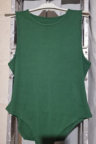 Ribbed Green Sleeveless Bodysuit by SHEIN — pre-loved on Thrifted.mt