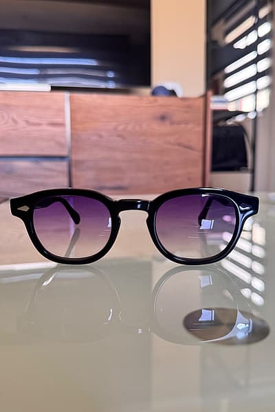 Moscot Black Frame Sunglasses 46mm by Moscot — pre-loved on Thrifted.mt