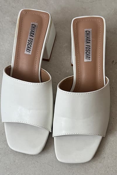 Chiara Foscari White Heeled Mules by Chiara Foscari — pre-loved on Thrifted.mt