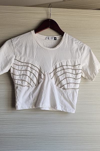 White Rhinestone Embellished Crop Top by Tiffany & Tomato — pre-loved on Thrifted.mt