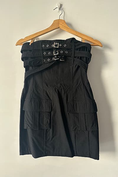 Black strapless buckled cargo dress by SHEIN — pre-loved on Thrifted.mt