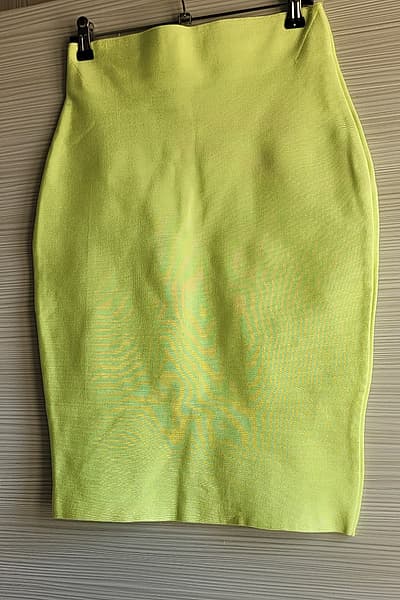 Neon yellow bandage pencil skirt — pre-loved on Thrifted.mt