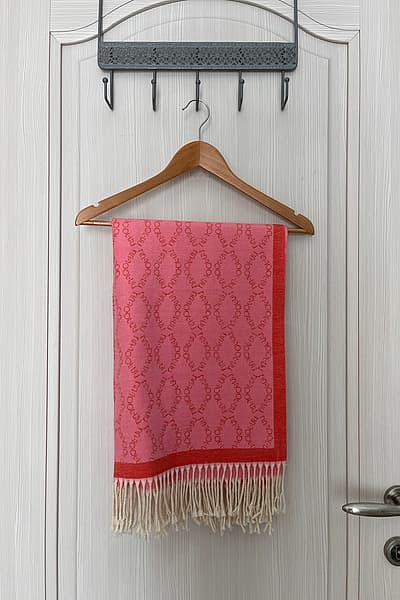 LIU JO Pink & Red Fringed Scarf by Liu Jo — pre-loved on Thrifted.mt