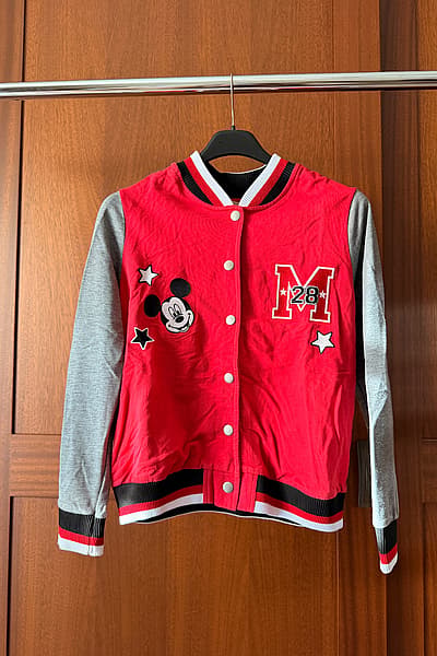 Mickey Mouse Jacket — pre-loved on Thrifted.mt