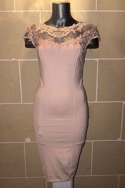 Peach Lace Applique Dress Size S by Miss Moi — pre-loved on Thrifted.mt