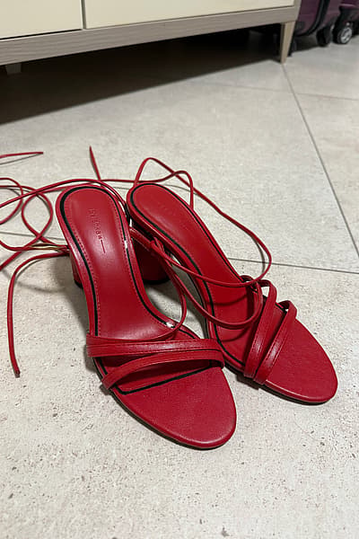 Bershka Red strappy block heels — pre-loved on Thrifted.mt