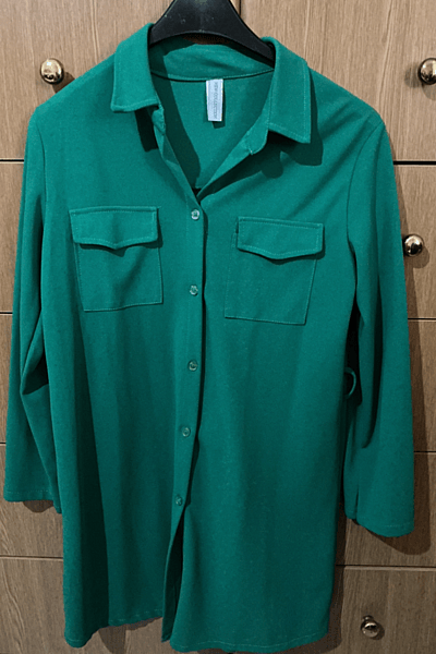 Longline Green Button Down Shirt  — pre-loved on Thrifted.mt