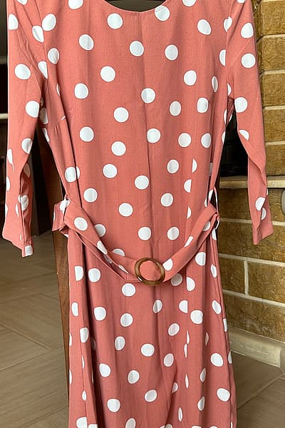 Summer Dress Polka Dot Midi Dress by Primark — pre-loved on Thrifted.mt