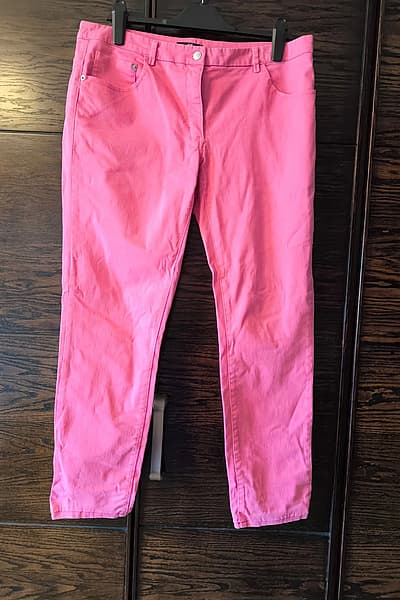 H&M Bright Pink Trousers by H&M — pre-loved on Thrifted.mt